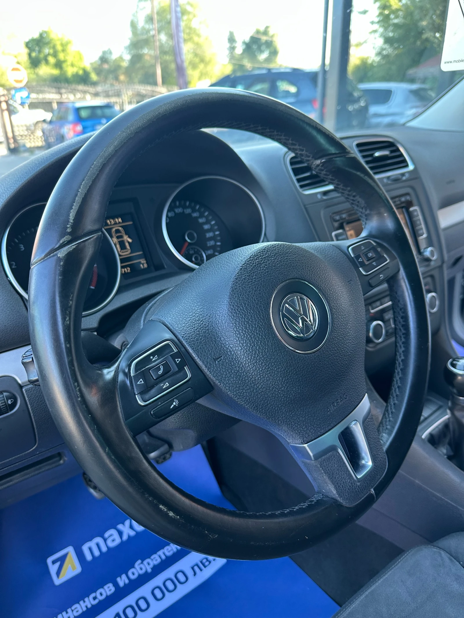 VW Golf 1.4 LPG НОВ ВНОС - изображение 10