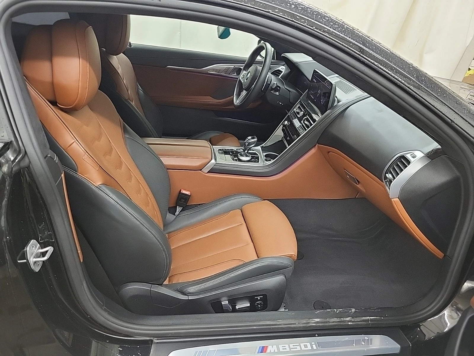 BMW 850 XDRIVE * * 17K KM * * CARFAX * * АВТО КРЕДИТ * *  - изображение 9