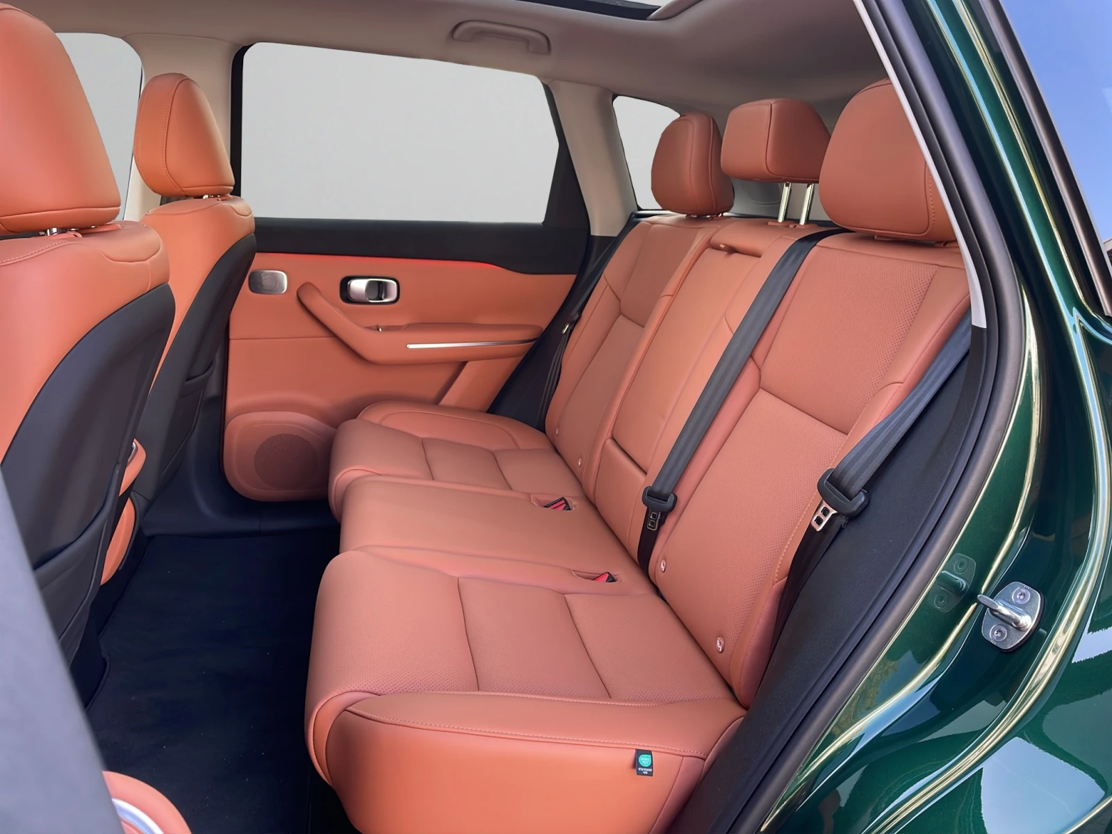 Leapmotor C10 Design REEV 158kW 28, 4kWh | Mobile.bg — изображение 13