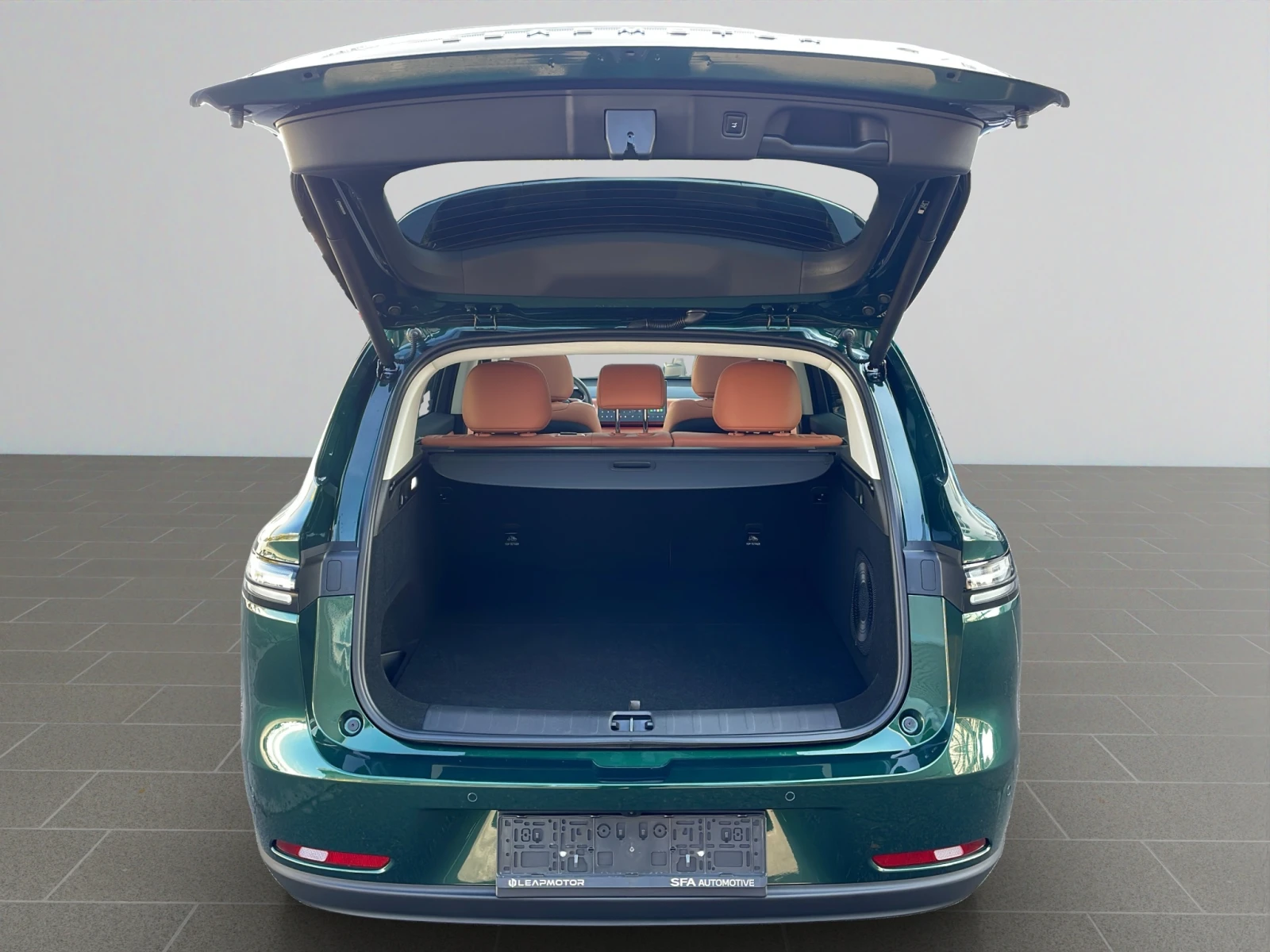 Leapmotor C10 Design REEV 158kW 28, 4kWh | Mobile.bg — изображение 16