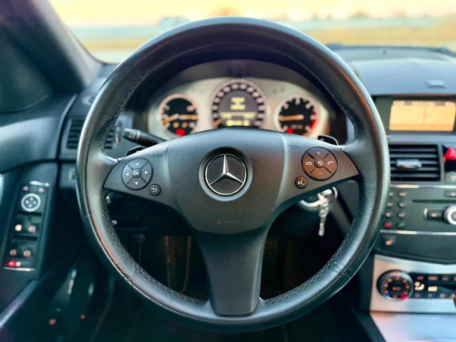 Mercedes-Benz C 200     | Mobile.bg   7