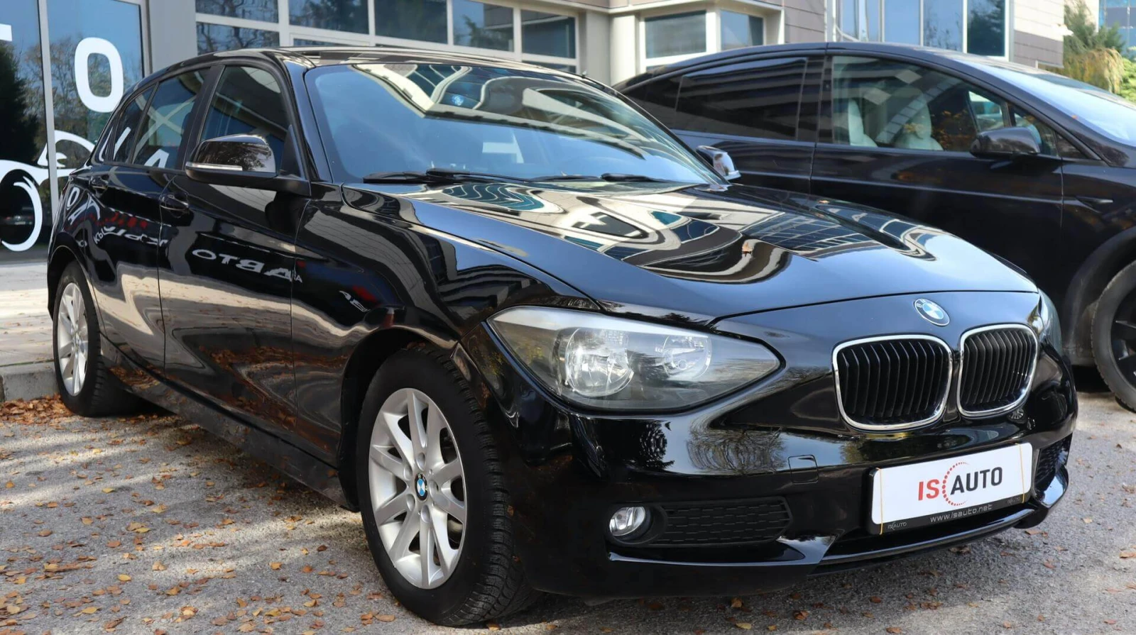 BMW 116 d/PDC/Navi/Cruise Control/Sport/Автоматик - изображение 3