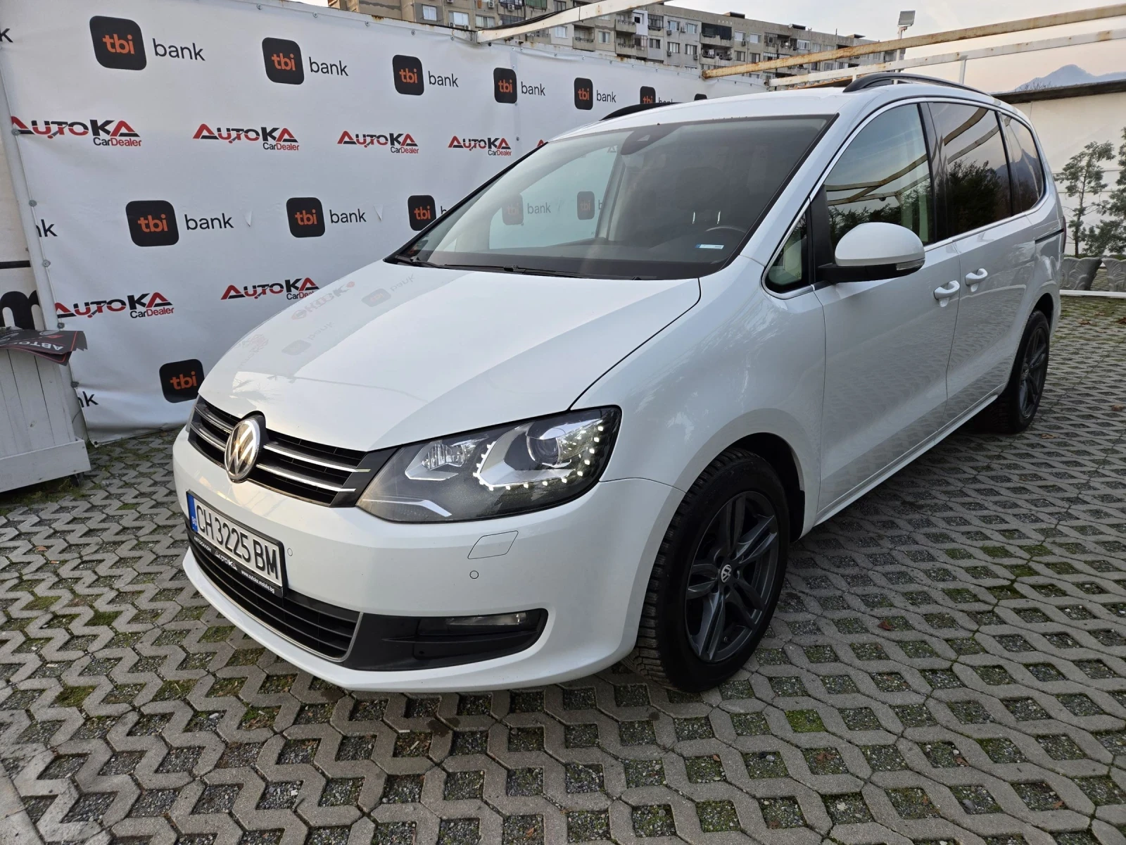 VW Sharan 2.0TDI-150кс= 7МЕСТА= АВТОМАТ= ДИСТРОНИК= LED - изображение 6