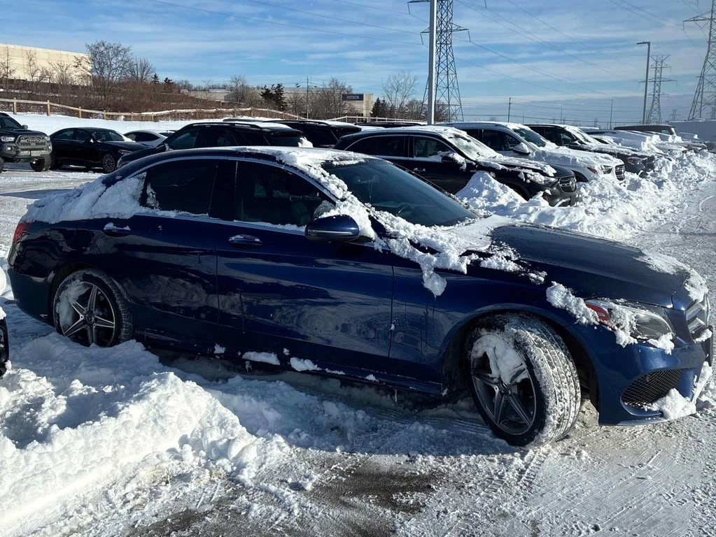 Mercedes-Benz C 300 * CARFAX *  - изображение 3