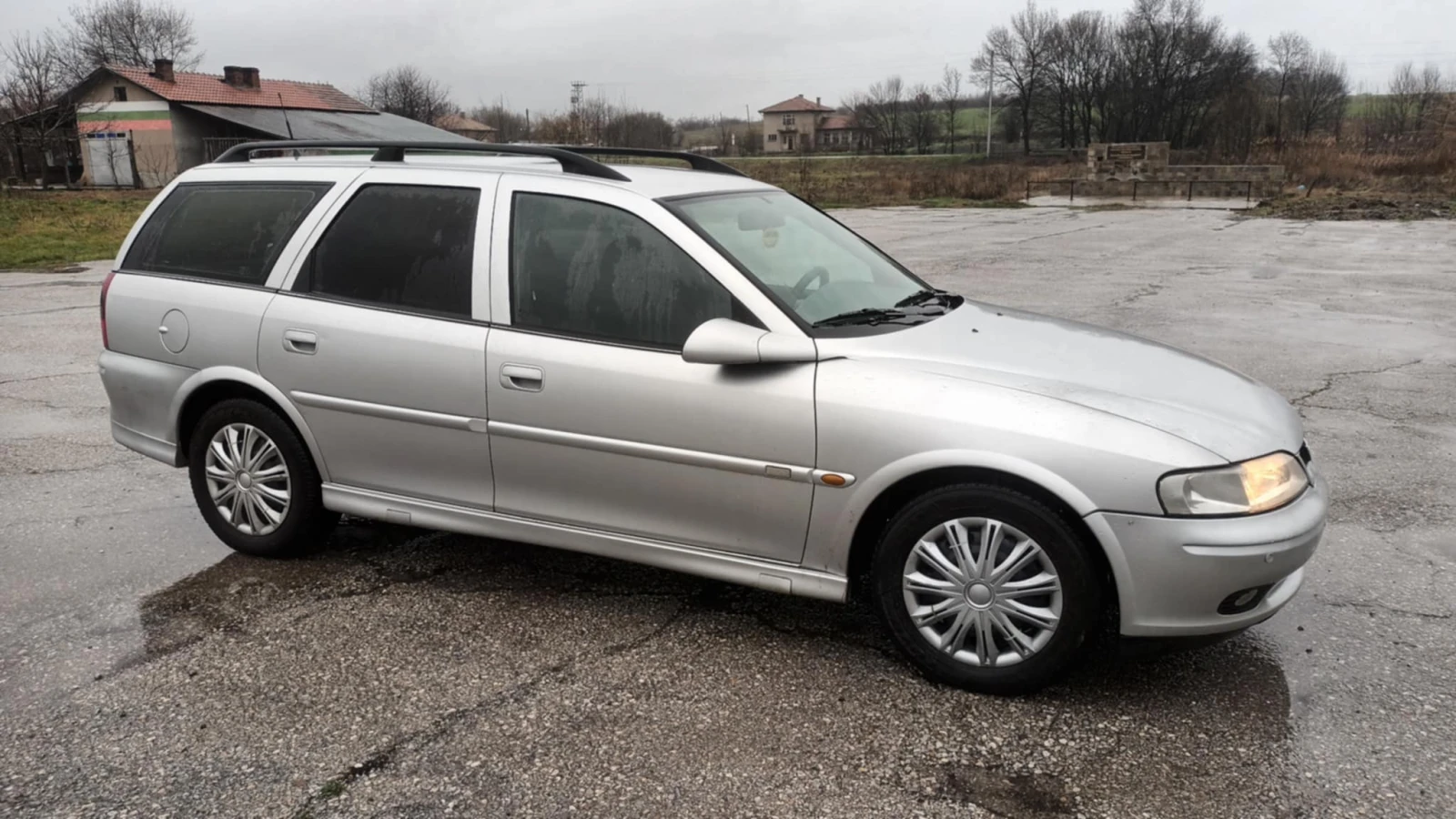 Opel Vectra 1.6i 16V - изображение 3