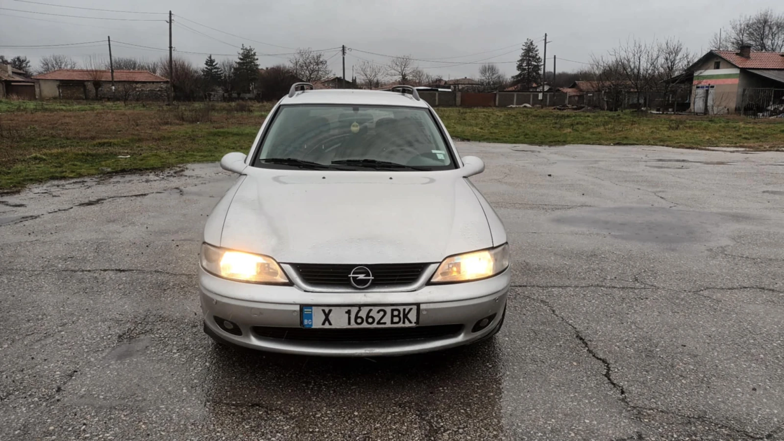 Opel Vectra 1.6i 16V - изображение 2
