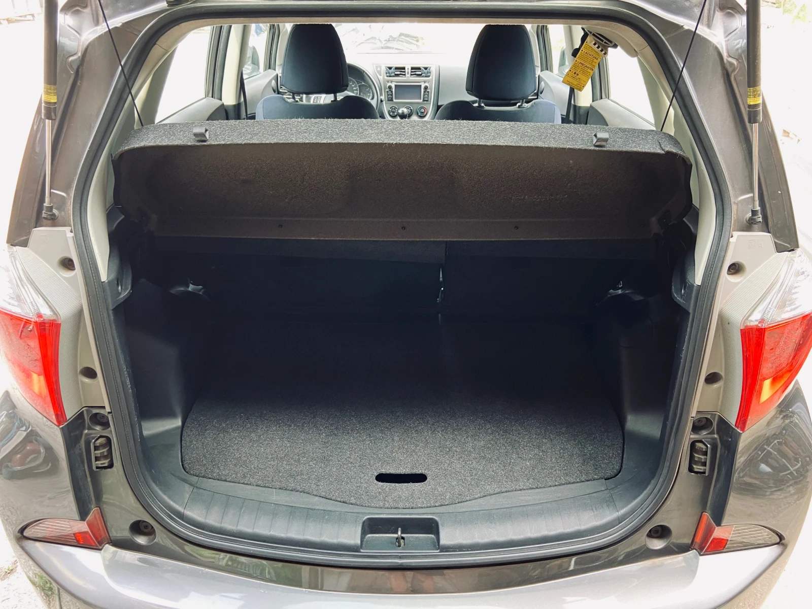 Toyota Verso S 1.33vvti Камера - изображение 6