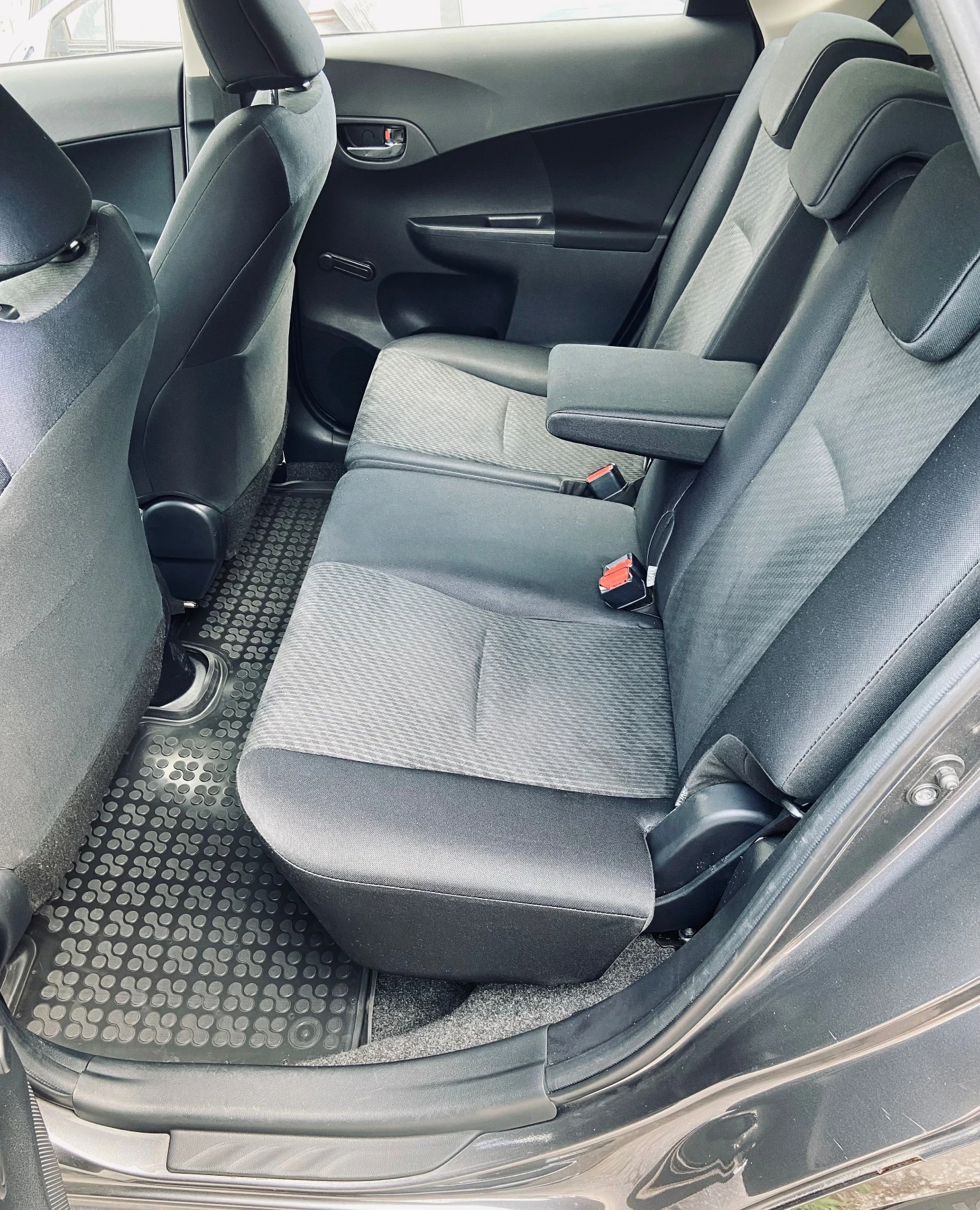 Toyota Verso S 1.33vvti Камера - изображение 5