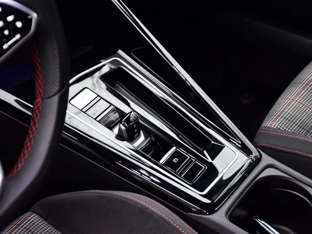 VW Golf GTI Autobahn | Mobile.bg � ����������� 11