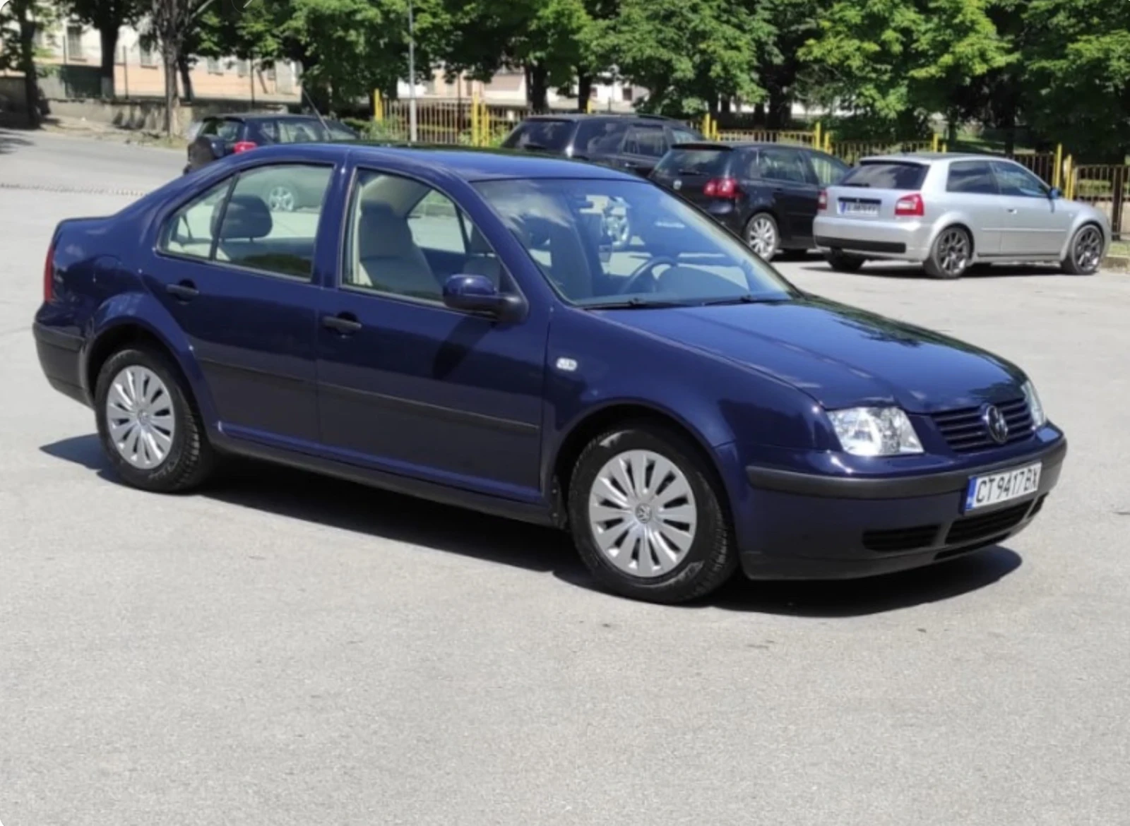 VW Bora, снимка 10 - Автомобили и джипове - 53993373