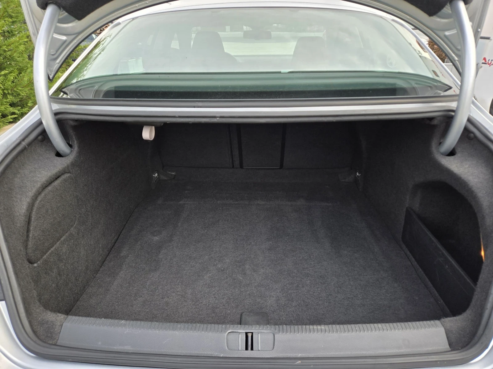 VW Passat CC= 2.0TDI-170кс= АВТОМАТ= 150.000КМ= NAVI= CRUISE, снимка 10 - Автомобили и джипове - 54270657