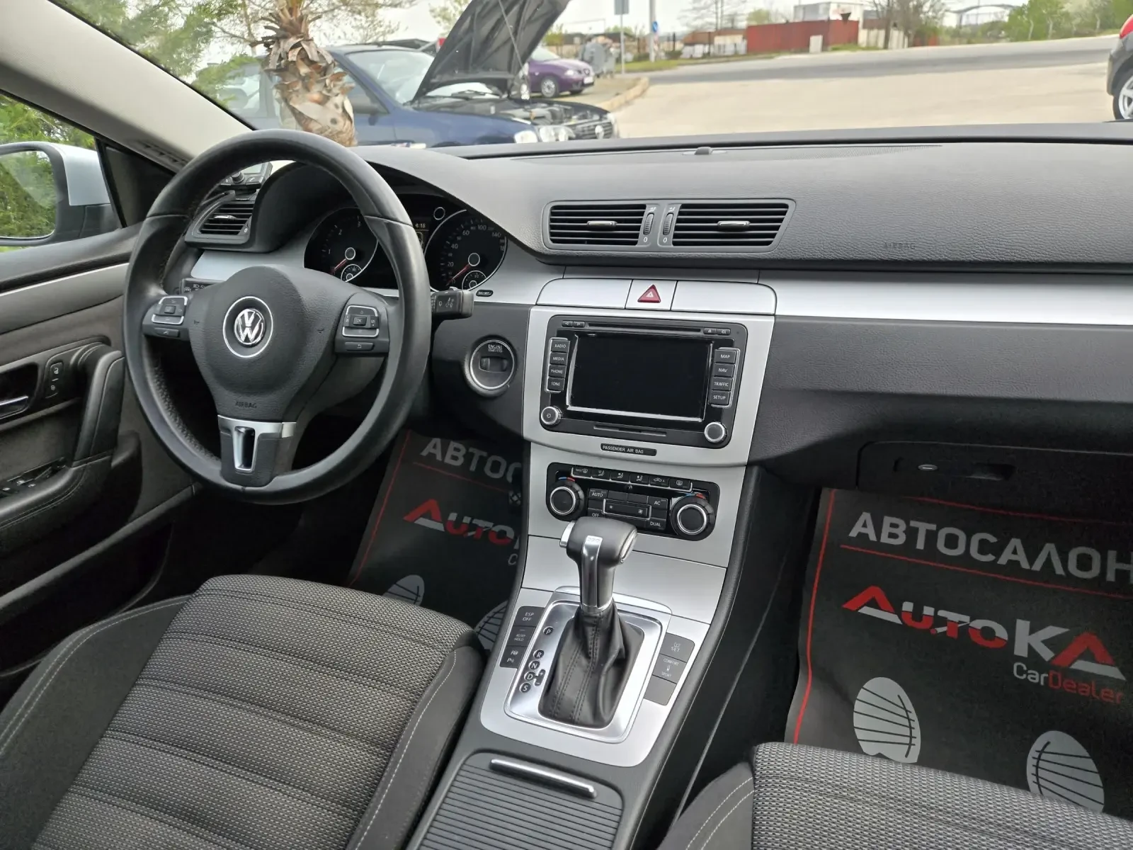 VW Passat CC= 2.0TDI-170кс= АВТОМАТ= 150.000КМ= NAVI= CRUISE, снимка 13 - Автомобили и джипове - 54270657