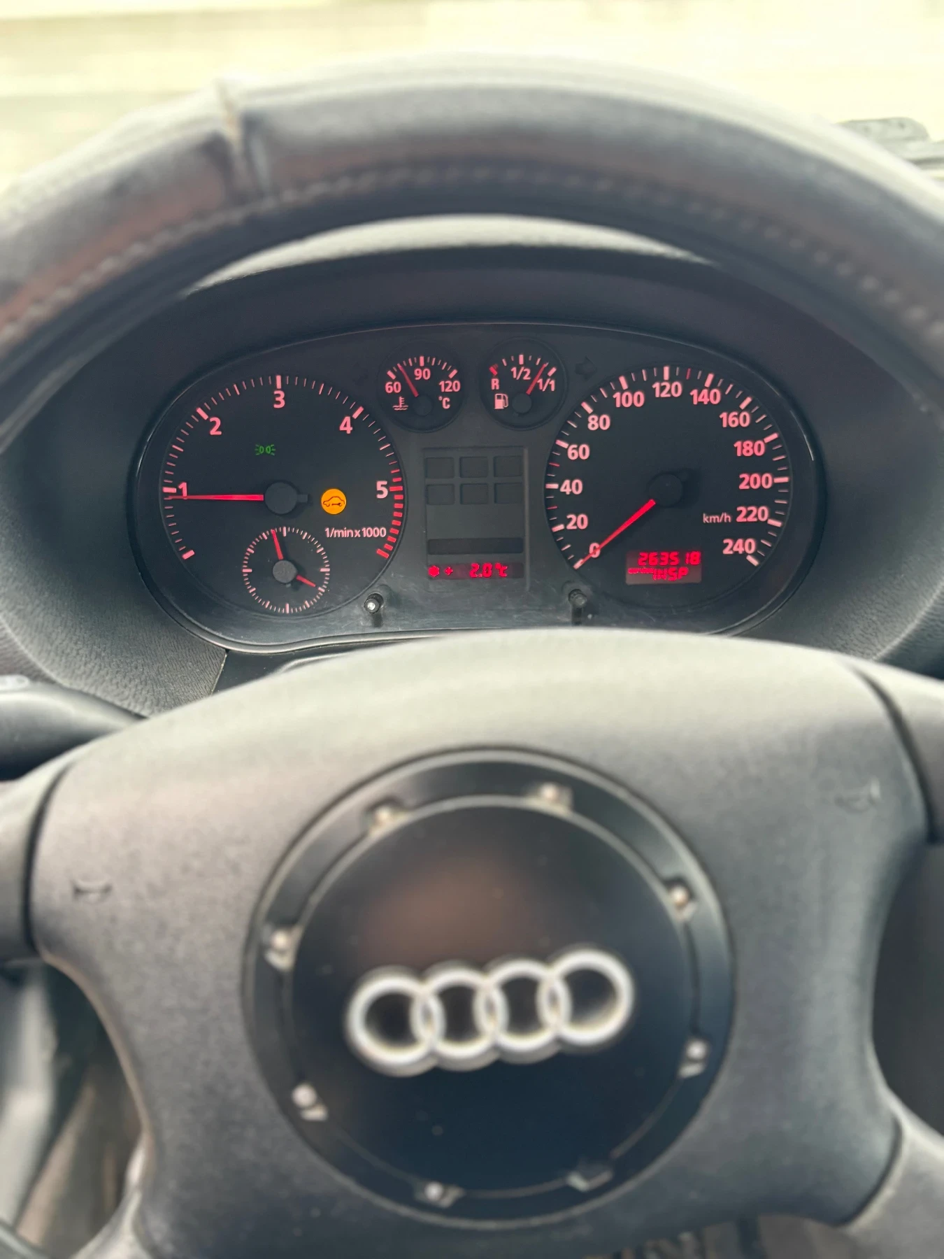 Audi A3 1.9 , снимка 8 - Автомобили и джипове - 54359726