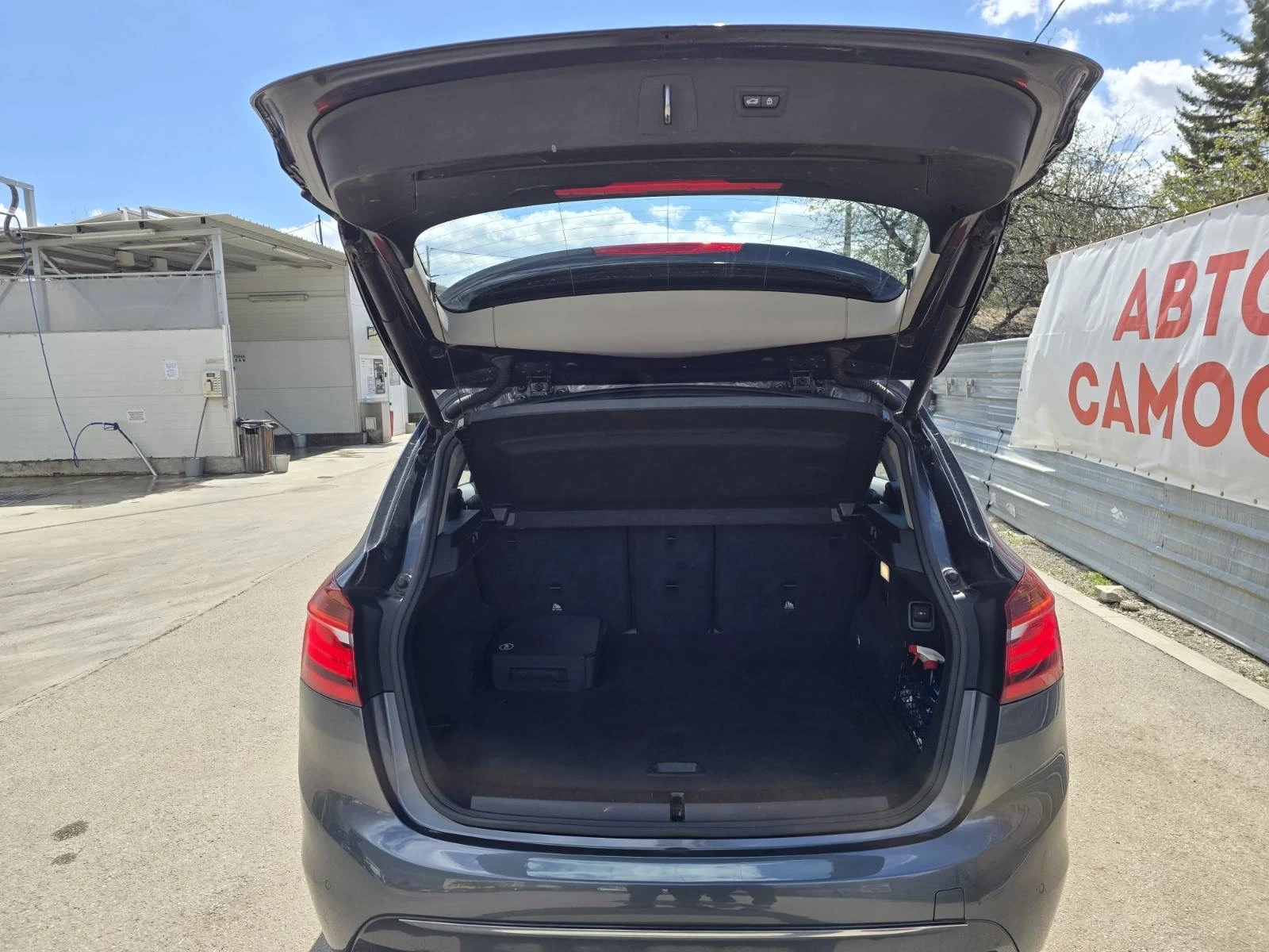 BMW 225 Plug in, снимка 7 - Автомобили и джипове - 54479844