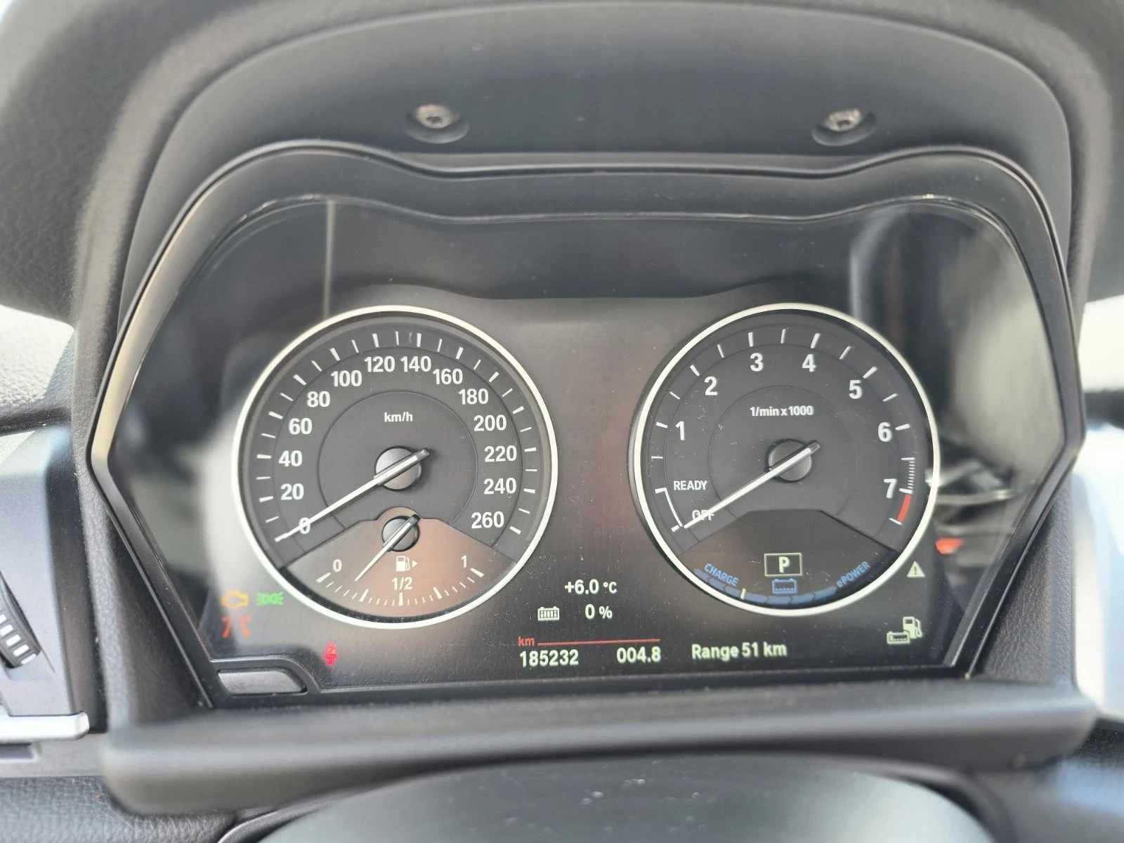 BMW 225 Plug in, снимка 16 - Автомобили и джипове - 54479844