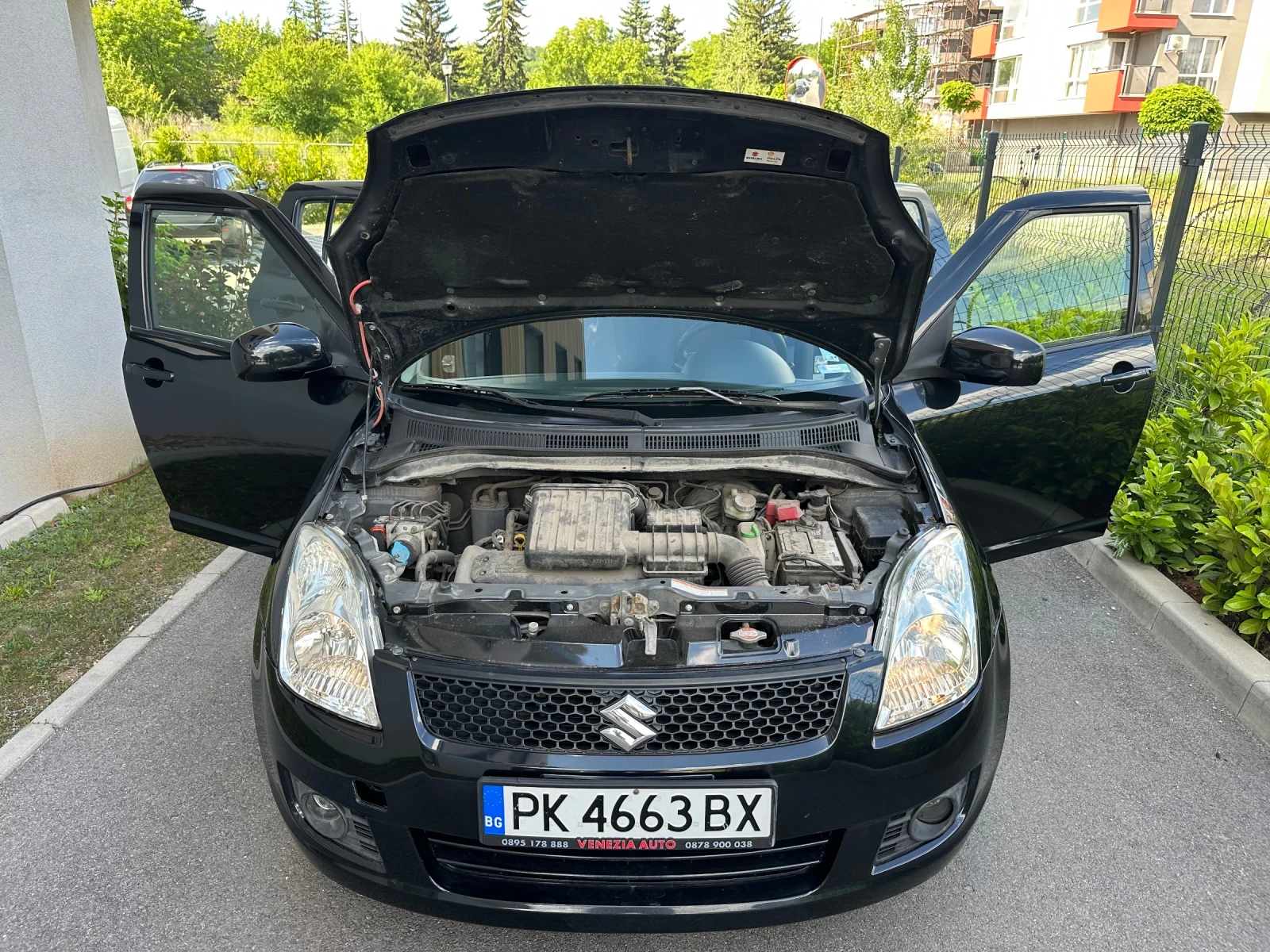Suzuki Swift 1.3I 4X4 LPG * Регистриран* Обслужен* , снимка 13 - Автомобили и джипове - 54810821