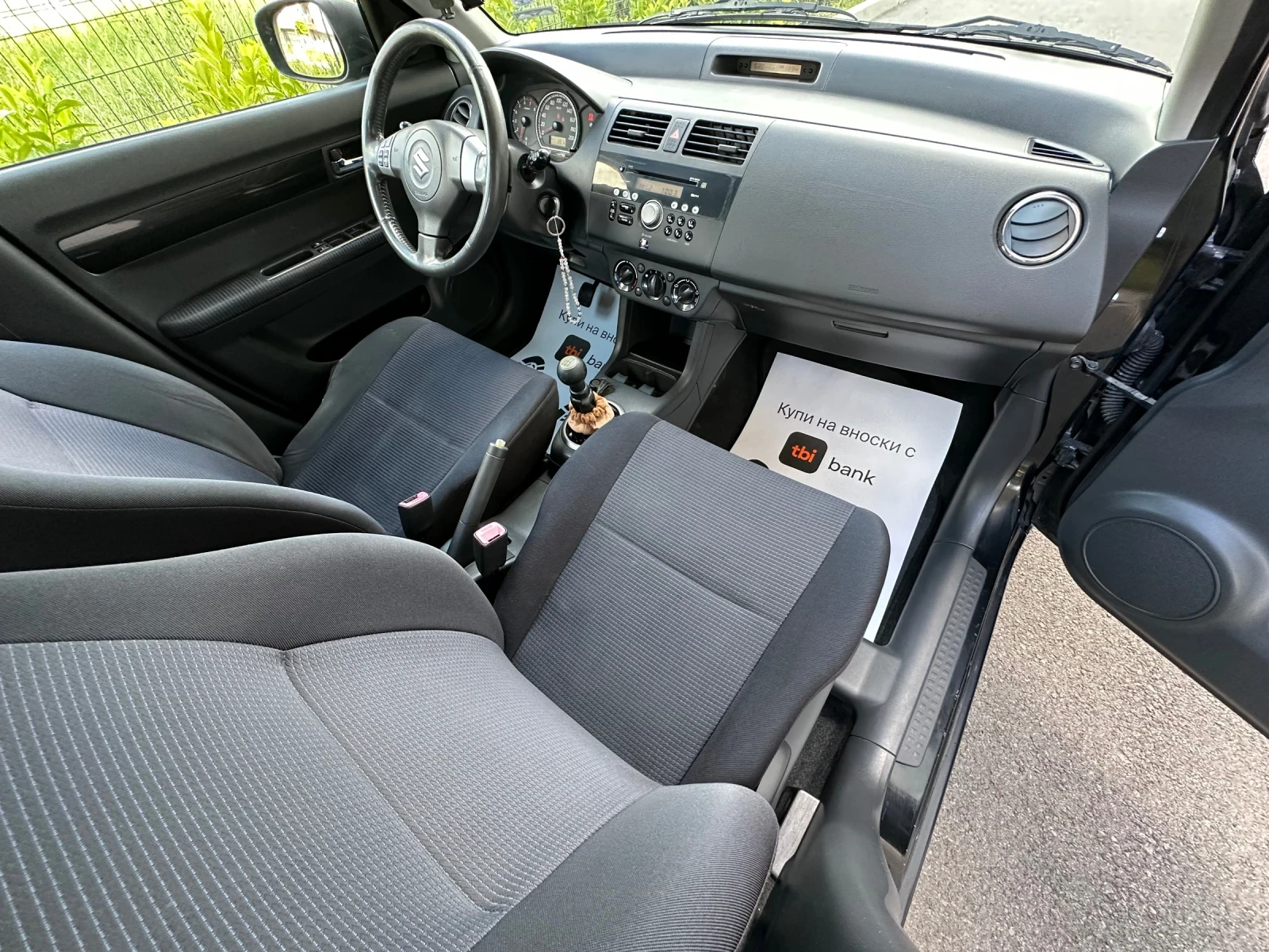 Suzuki Swift 1.3I 4X4 LPG * Регистриран* Обслужен* , снимка 8 - Автомобили и джипове - 54810821