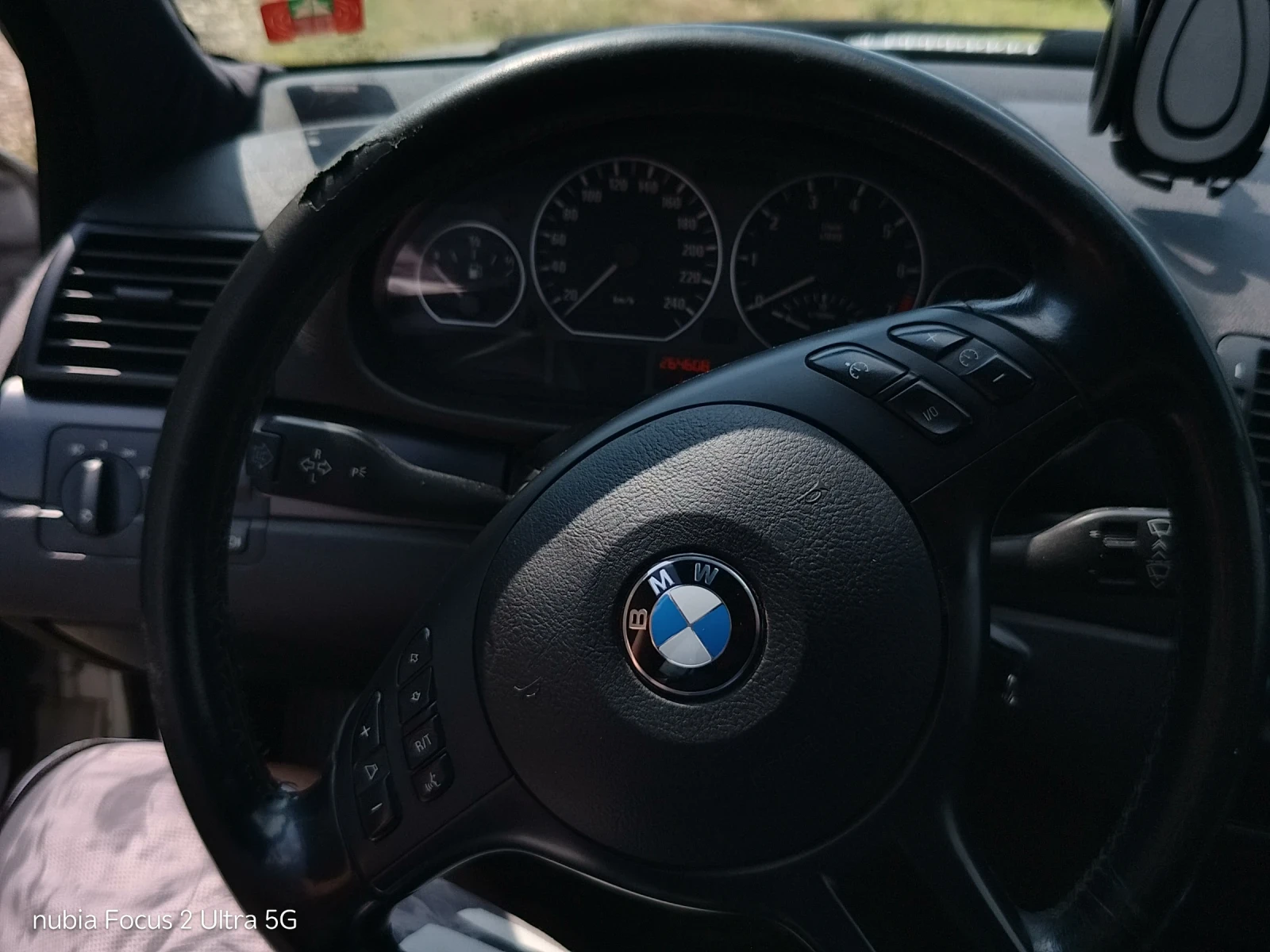 BMW 320, снимка 7 - Автомобили и джипове - 54810971