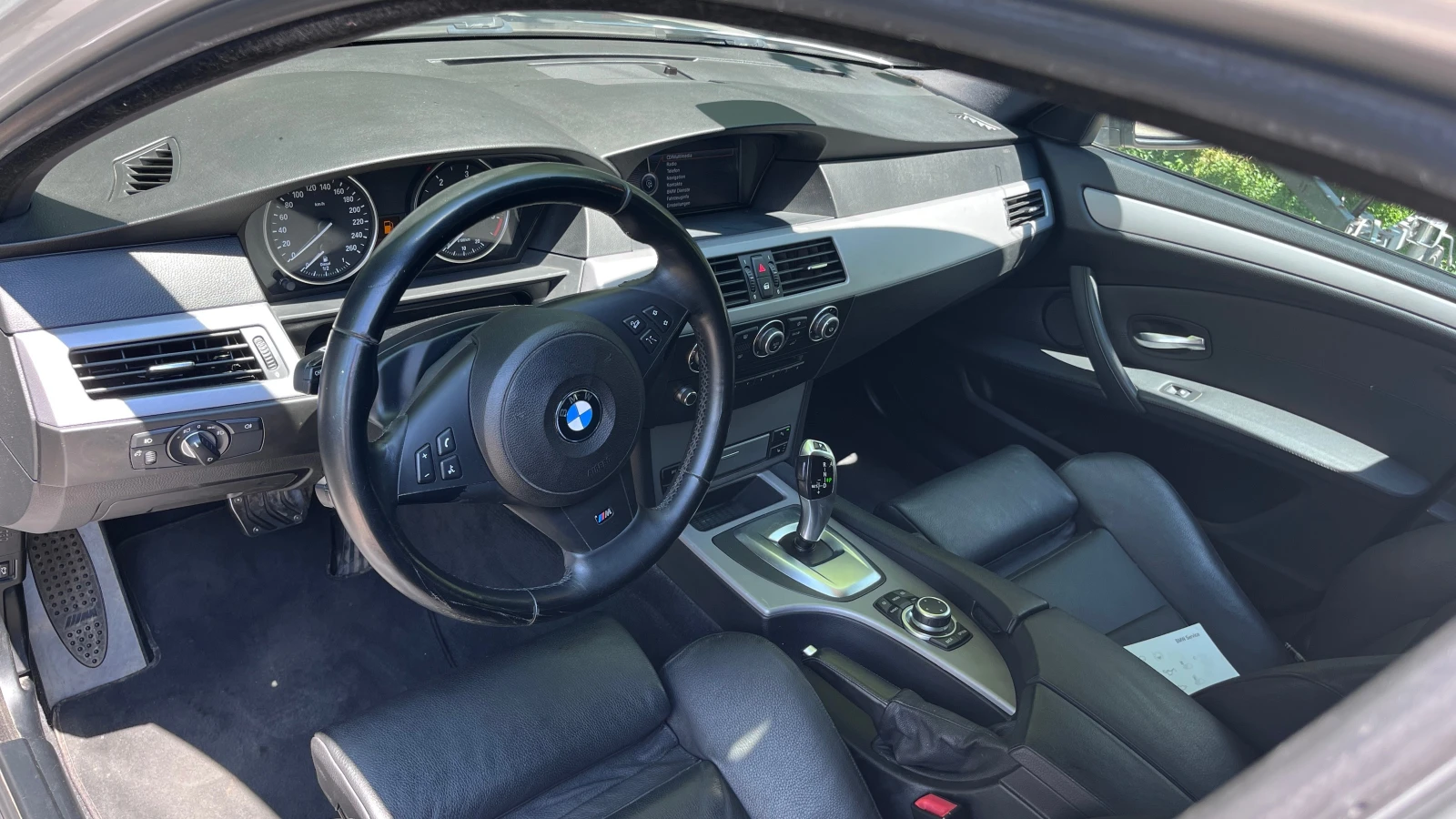 BMW 530 d M Paket SoftClose Keyless Distr Dynamic Cic, снимка 14 - Автомобили и джипове - 54823495