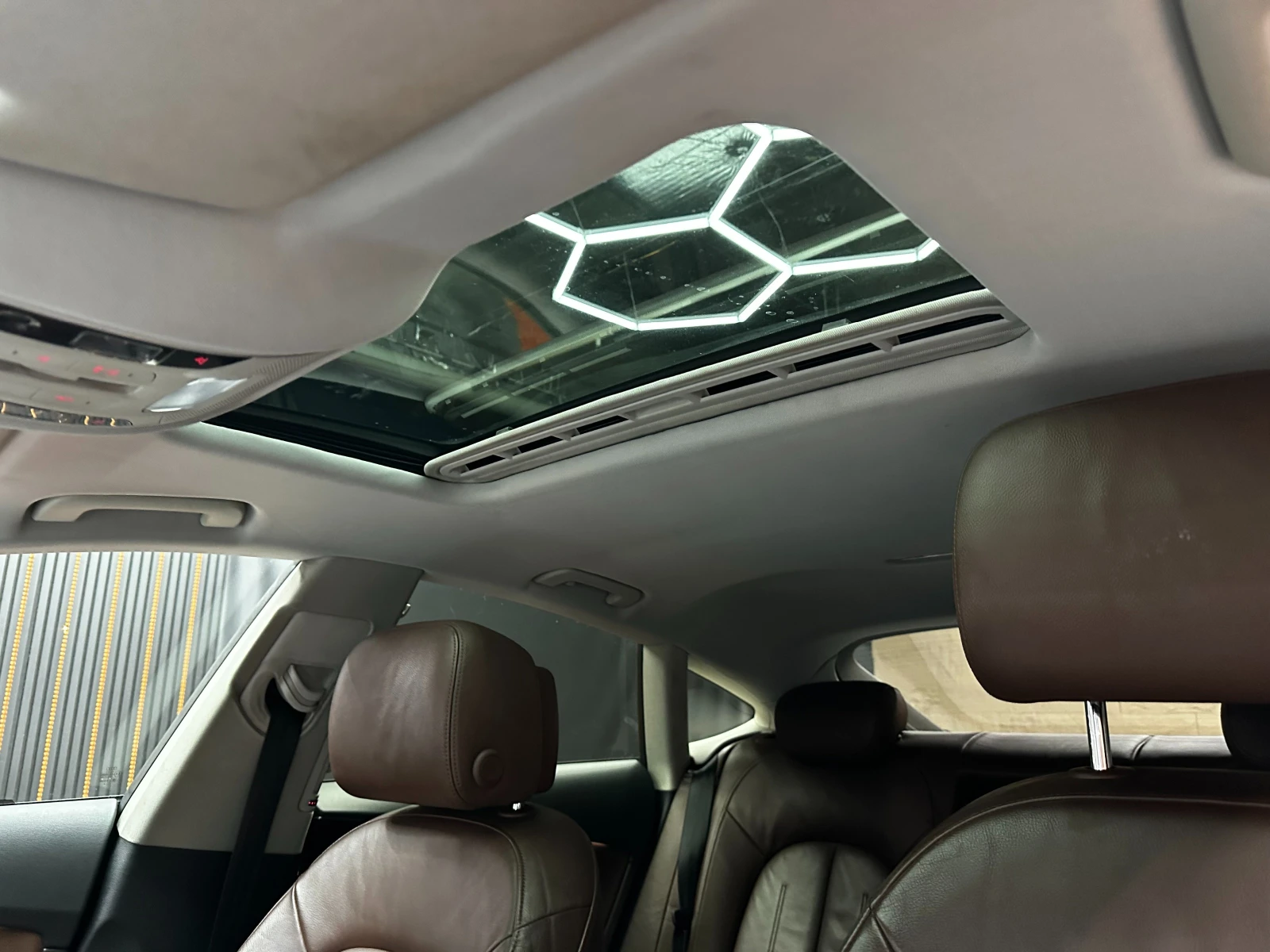 Audi A7 3.0d 245 к.с./от Корея, снимка 11 - Автомобили и джипове - 55738528