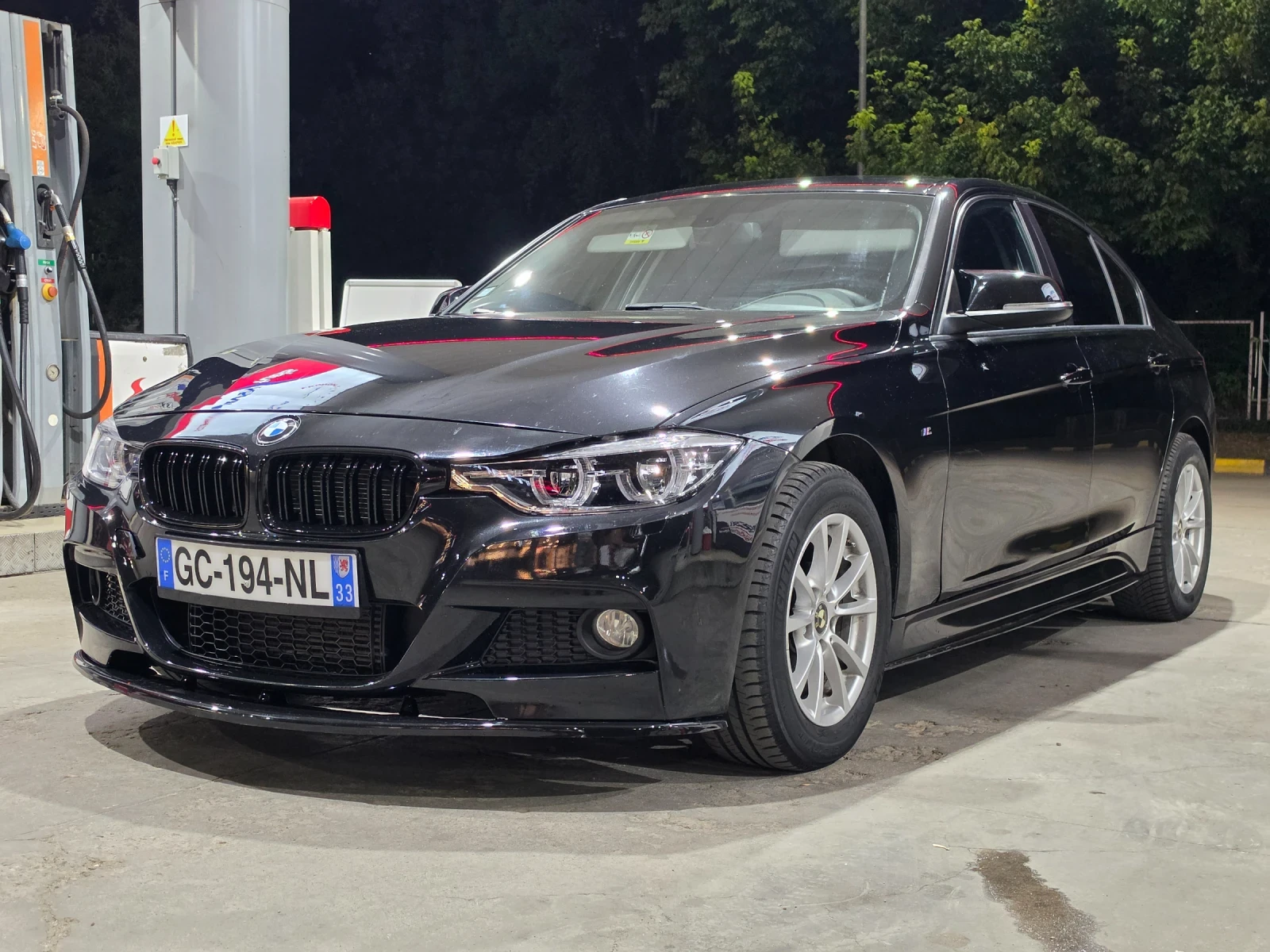 BMW 318 2.0d Mperformance Led, снимка 5 - Автомобили и джипове - 55802532