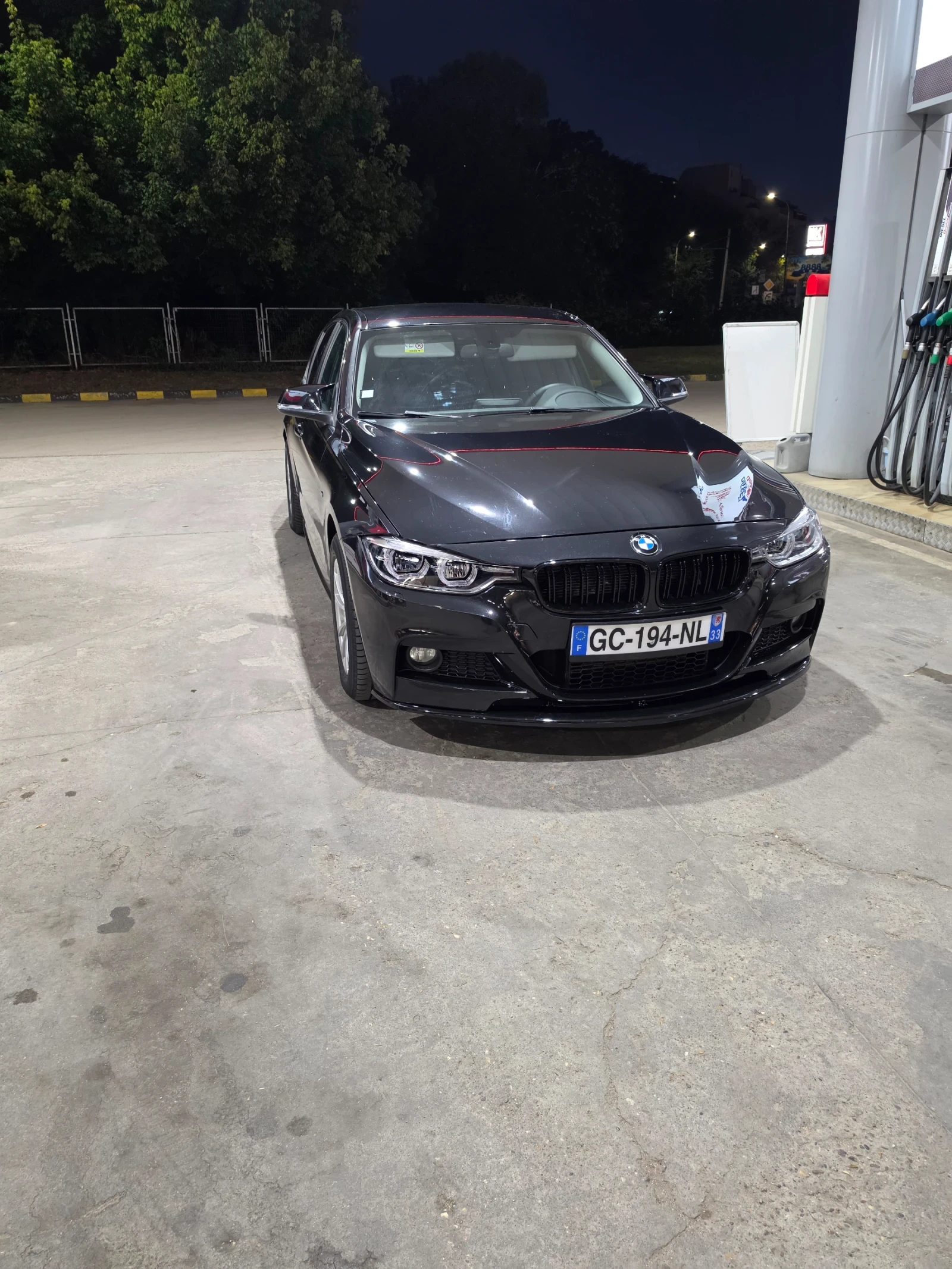 BMW 318 2.0d Mperformance Led, снимка 3 - Автомобили и джипове - 55802532