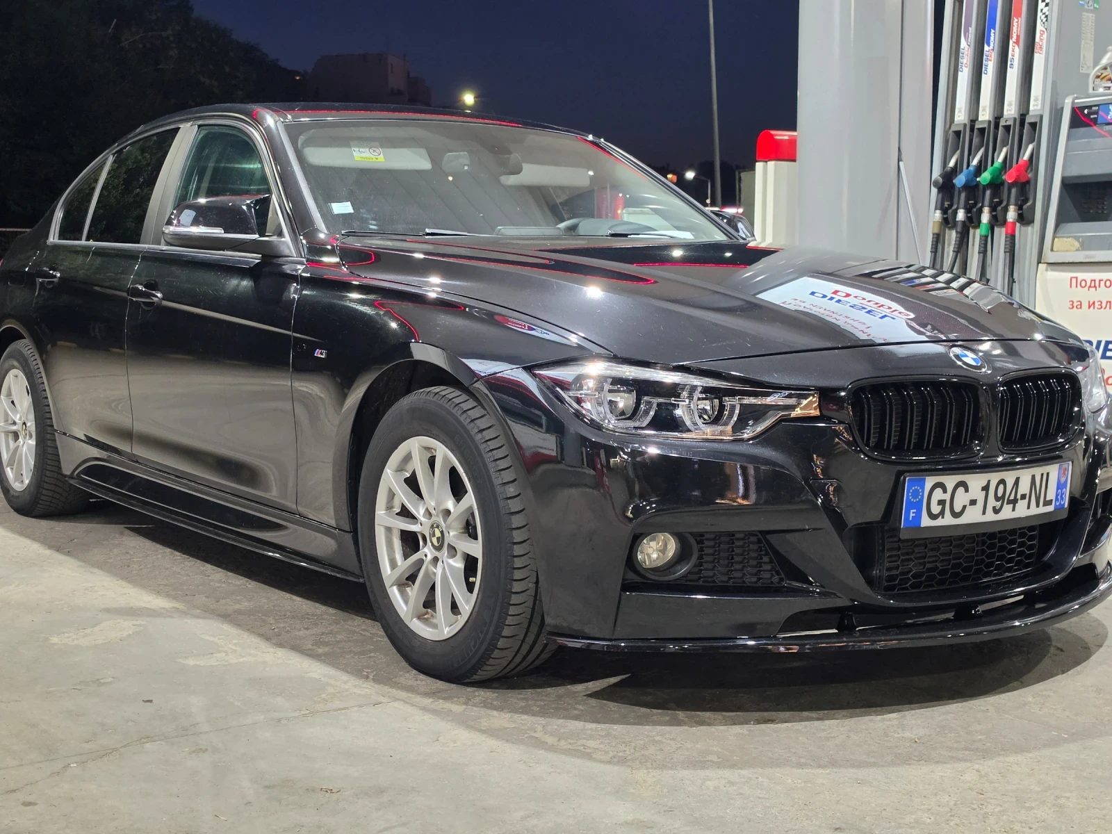 BMW 318 2.0d Mperformance Led, снимка 2 - Автомобили и джипове - 55802532