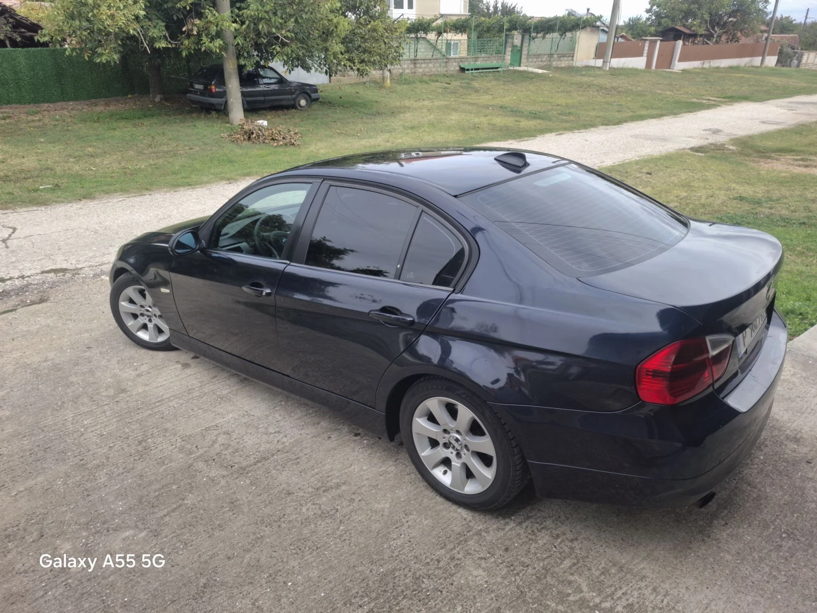 BMW 318 318d (E90), снимка 7 - Автомобили и джипове - 56244119