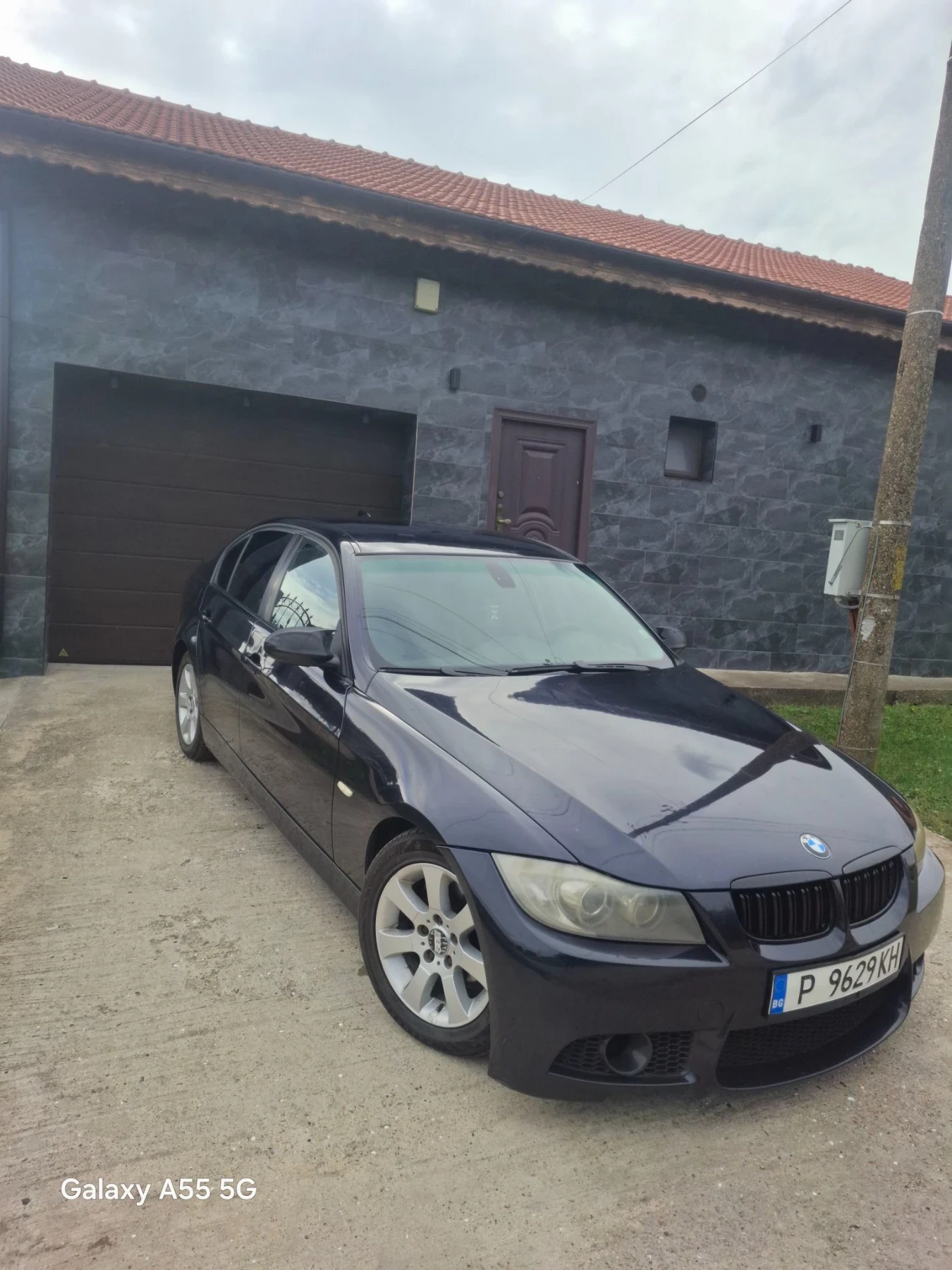 BMW 318 318d (E90), снимка 8 - Автомобили и джипове - 56244119