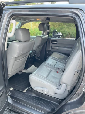 Toyota Sequoia 5.7 Limited | Mobile.bg    10