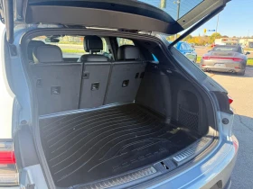 Porsche Macan BOSE* 360 CAM* ПАНОРАМА* ПОДГРЕВ* ОБДУХ* KEYLESS - 27200 € / 53198.58 лв. - 90729697 4