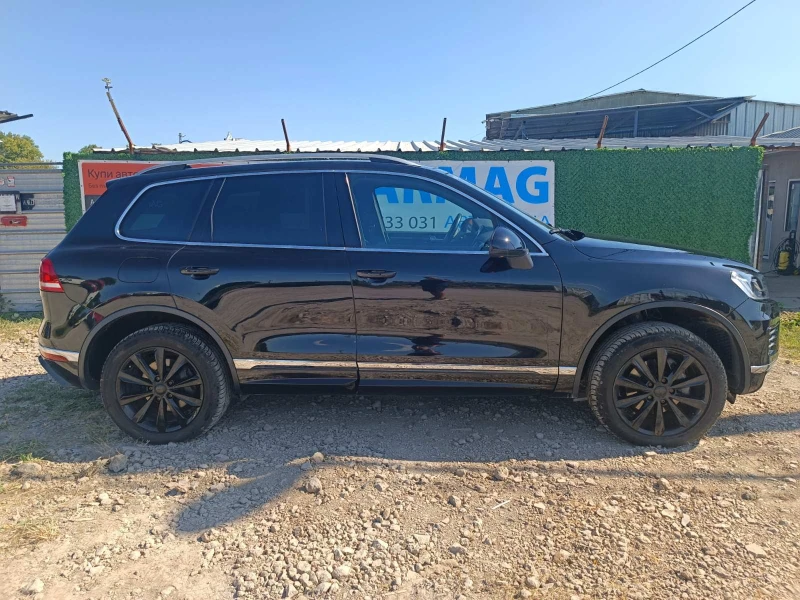 VW Touareg R-LINE, снимка 4 - Автомобили и джипове - 46876138