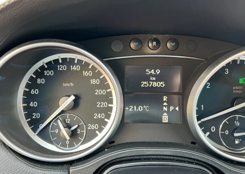 Mercedes-Benz GL 500, снимка 7 - Автомобили и джипове - 47164882