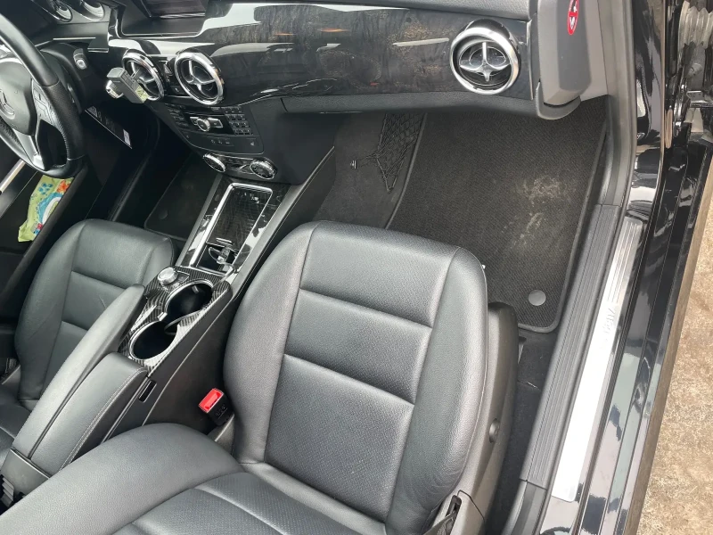 Mercedes-Benz GLK Швейцария 350 4 MATIC 265k.с AMG LINE, снимка 13 - Автомобили и джипове - 49326497