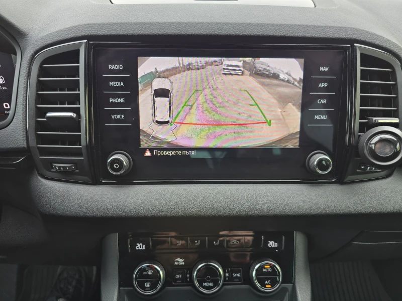 Skoda Karoq 2.0TDI/SPORTLINE/DIGITAL/NARDO, снимка 15 - Автомобили и джипове - 52847037