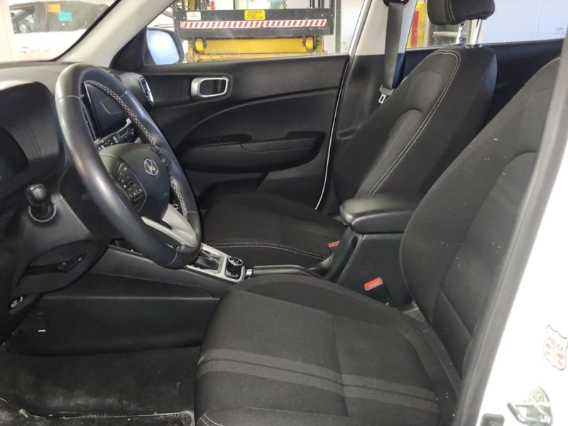 Hyundai Venue * PREFERRED * CARFAX * ЦЕНА ДО БГ, снимка 5 - Автомобили и джипове - 53445545