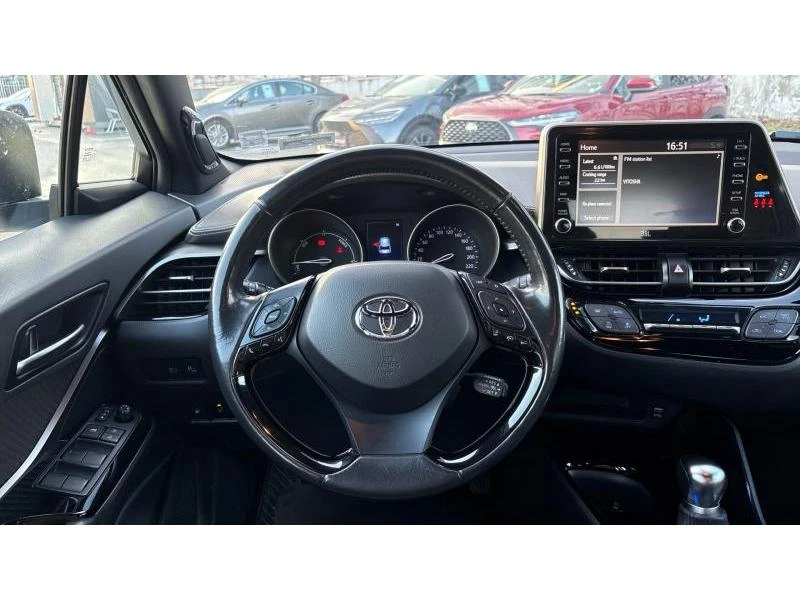 Toyota C-HR 1.8 HYB 2WD CVT CLASSY, снимка 9 - Автомобили и джипове - 53354946