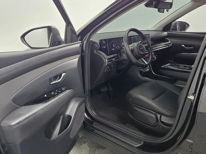 Hyundai Tucson Gasoline 1.6 Turbo 2Wd Premium, снимка 10 - Автомобили и джипове - 56220990