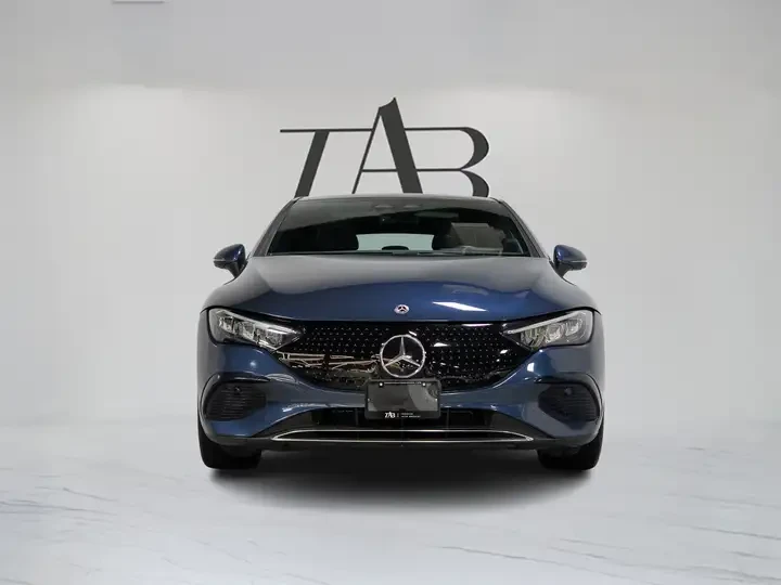 Mercedes-Benz EQE 350 | EXCLUSIVE PKG | PANO | Mobile.bg � ����������� 2
