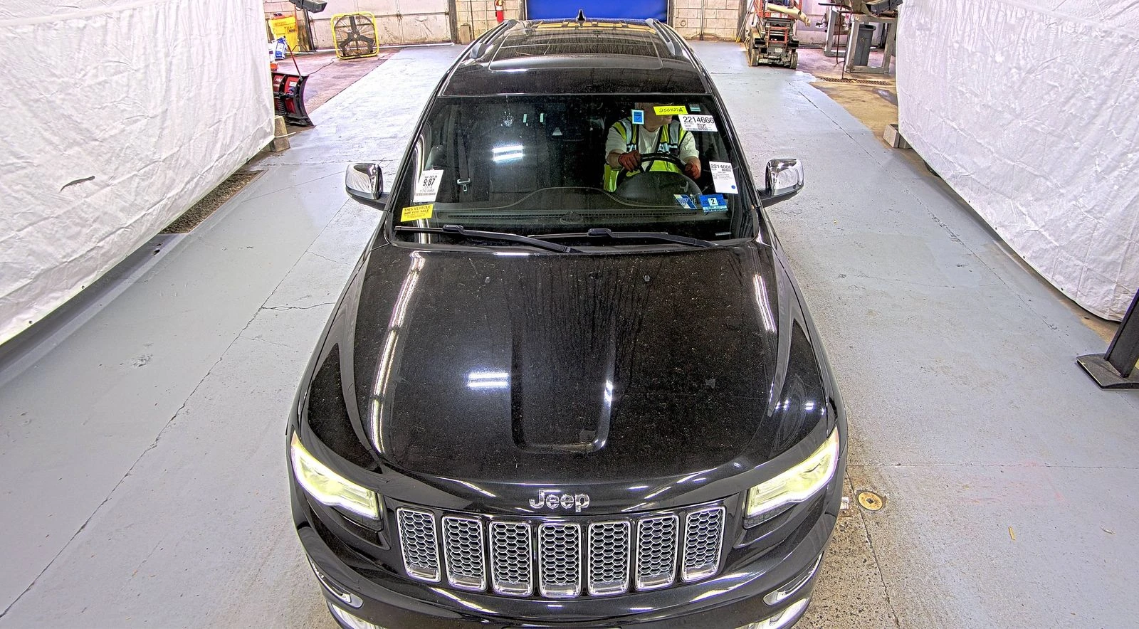 Jeep Grand cherokee SUMMIT* 8ZF* DIGITAL* ОБУДХ* ПАНО* ХАРМАН* ПОДГРЕВ - изображение 3