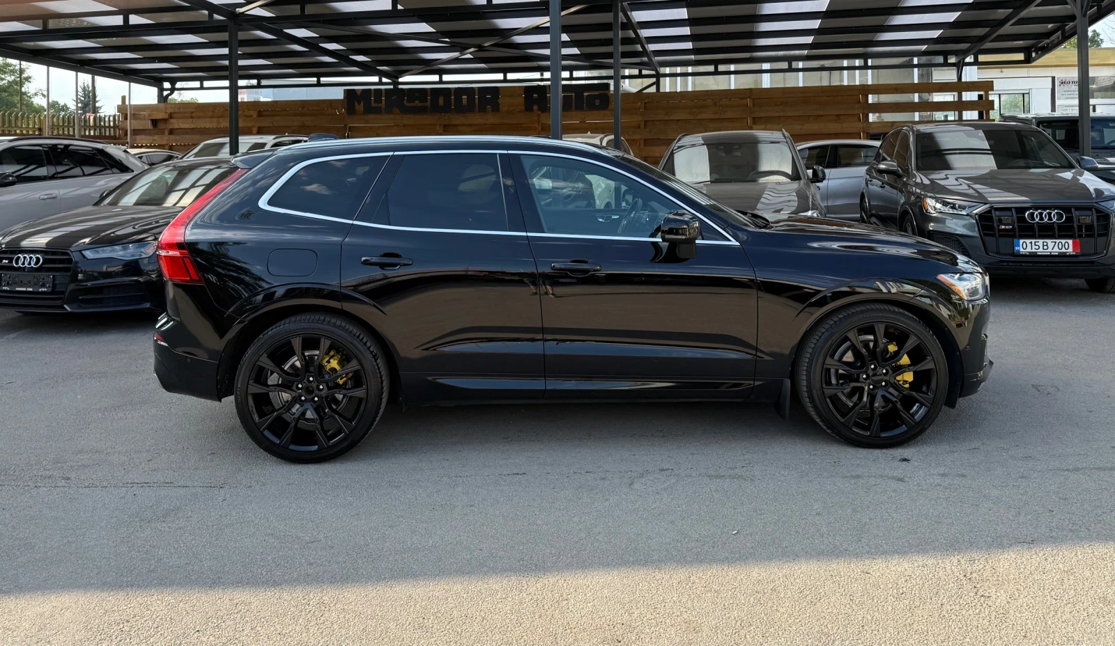 Volvo XC60 T8 R-Design Plugin-Hybrid Въздушно Окачване - изображение 4