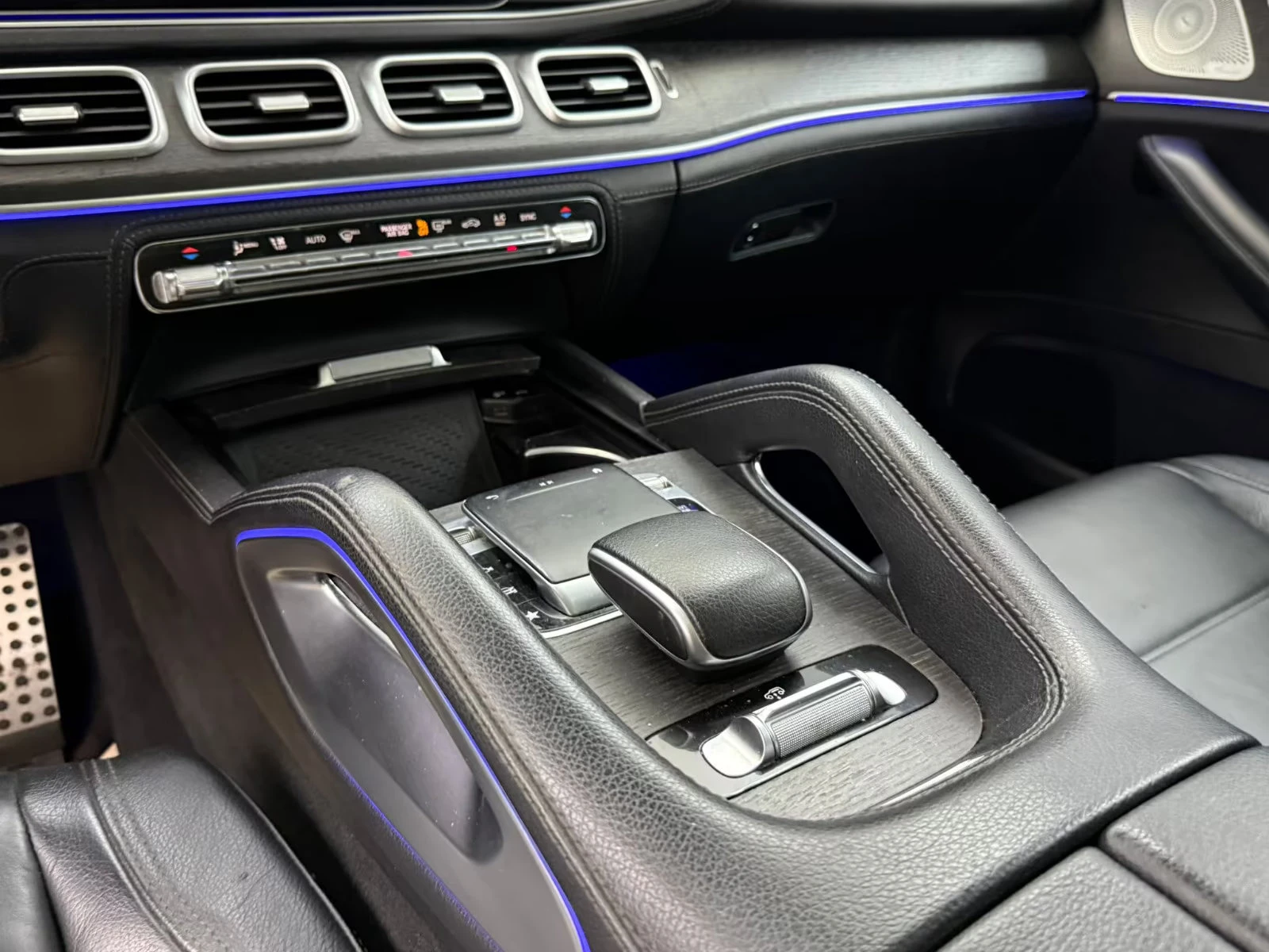 Mercedes-Benz GLE 400 4MATIC/330HP/AMG/PANO/HUD/AIRM./BURM/AHK/CAM/231g | Mobile.bg   13