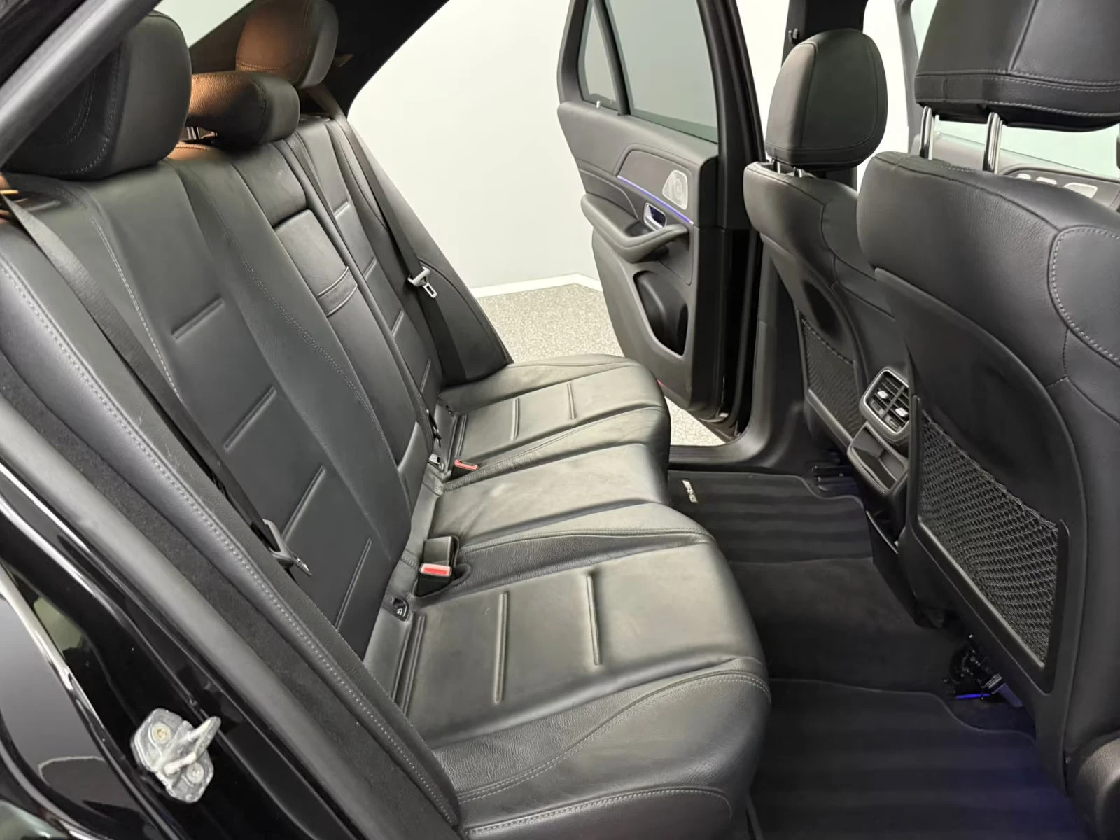 Mercedes-Benz GLE 400 4MATIC/330HP/AMG/PANO/HUD/AIRM./BURM/AHK/CAM/231g | Mobile.bg   15