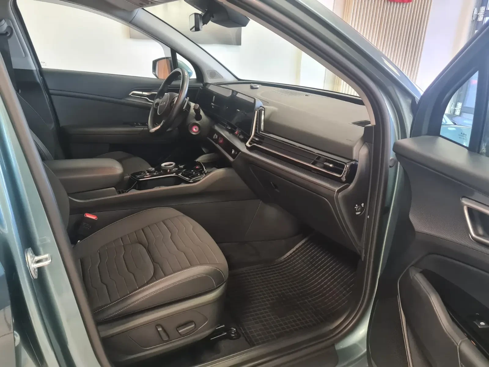 Kia Sportage 4�4 | Mobile.bg � ����������� 9