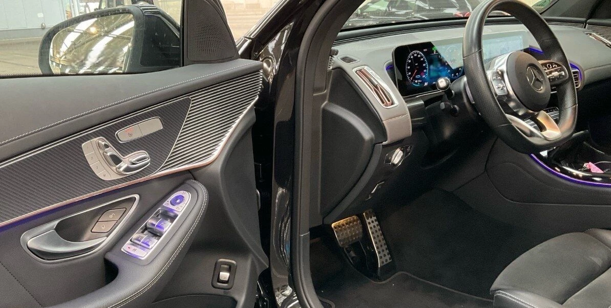 Mercedes-Benz EQC 400 4Matic AMG Line, снимка 3 - Автомобили и джипове - 53907737