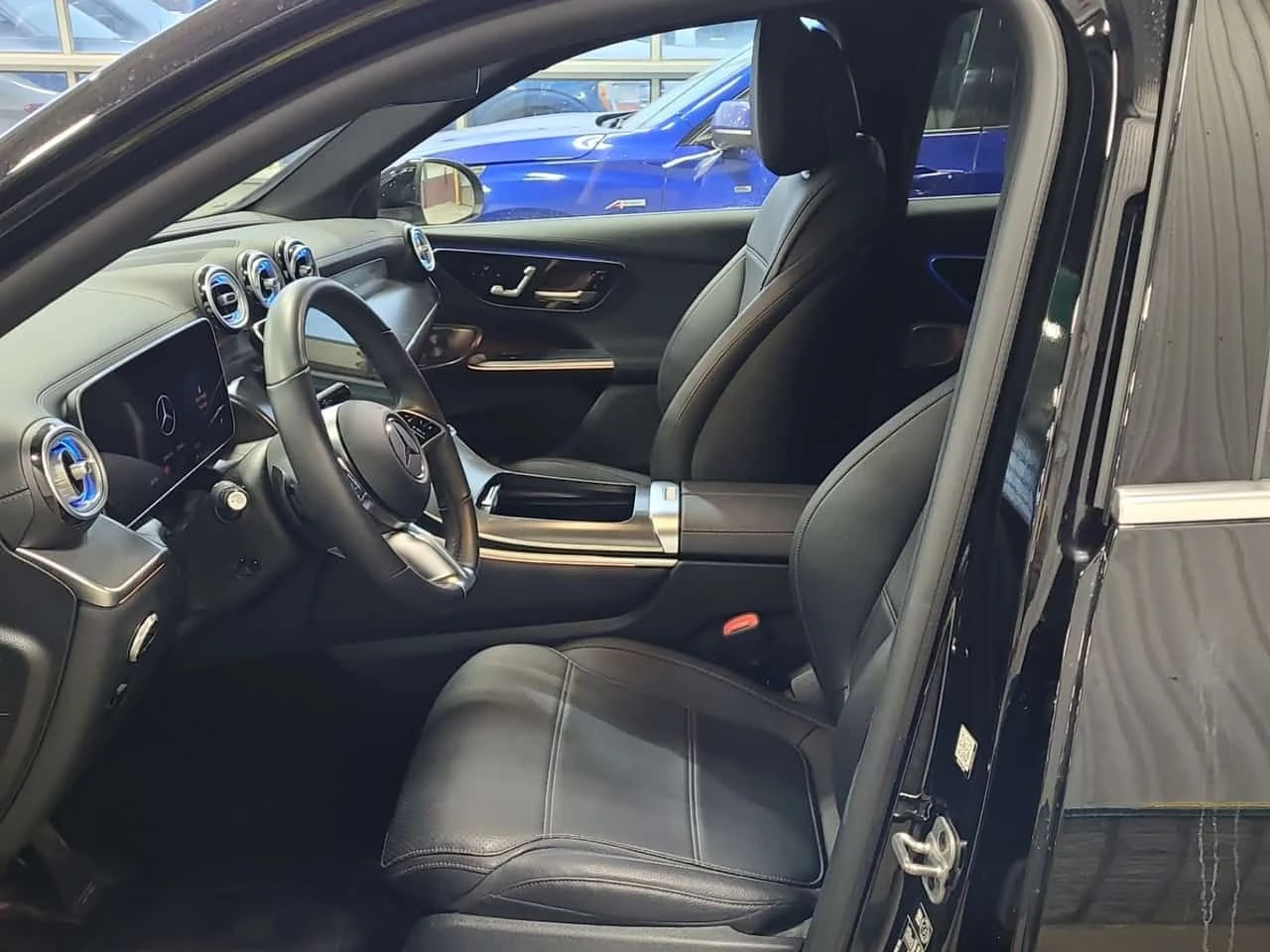 Mercedes-Benz GLC 300 ПАНОРАМА/ДИСТРОНИК/360 КАМЕРИ, снимка 6 - Автомобили и джипове - 54059480