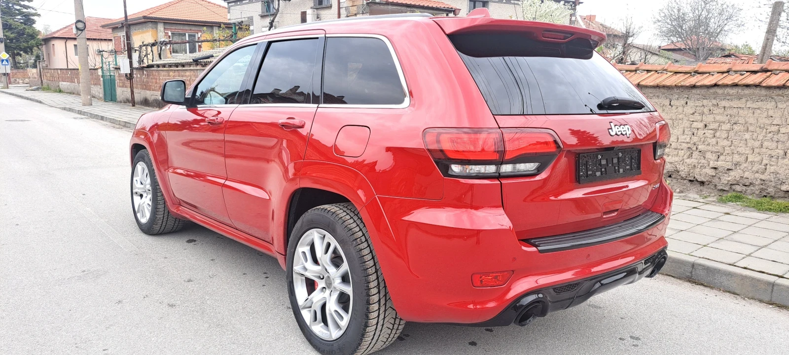 Jeep Grand cherokee 6.4 HEMI SRT, снимка 5 - Автомобили и джипове - 54221041