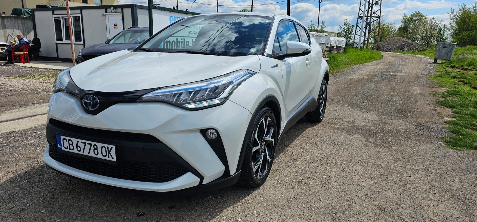 Toyota C-HR 1.8i HYBRID Фейс, снимка 4 - Автомобили и джипове - 54272008