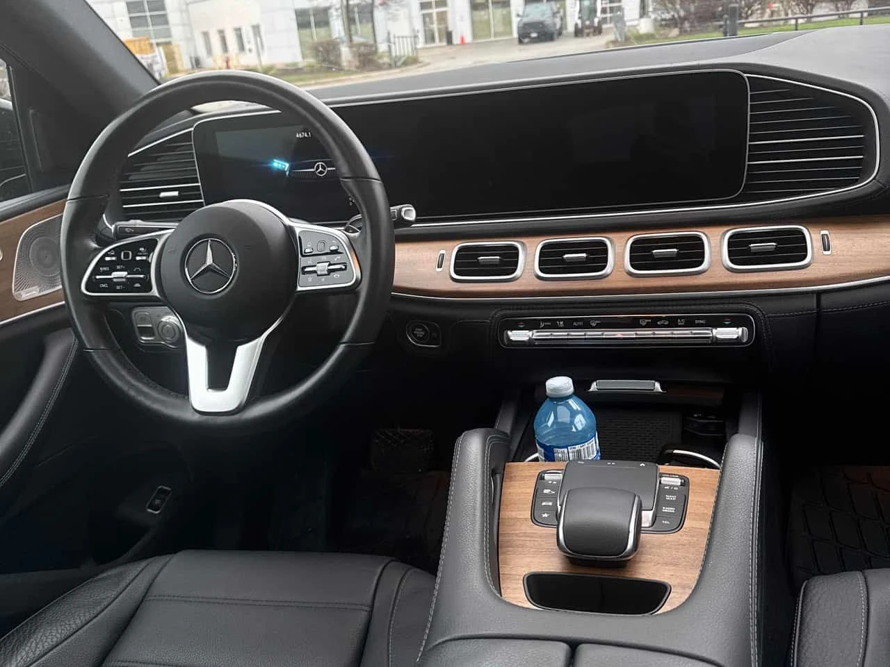Mercedes-Benz GLE 450 COUPE/BURMESTER/ПАНОРАМА/360/ДИСТРОНИК, снимка 7 - Автомобили и джипове - 54348021