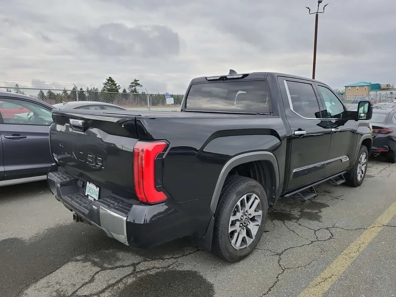 Toyota Tundra * Platinum Hybrid * ОБДУХВАНЕ * ПАНО * KEYLESS , снимка 8 - Автомобили и джипове - 54556884